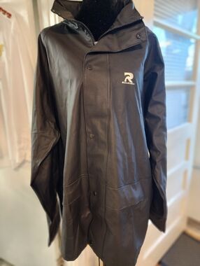 Motorcycle , Fishing, Hunting Rain Suit Outfit   Black  Gear Waterproof Lg